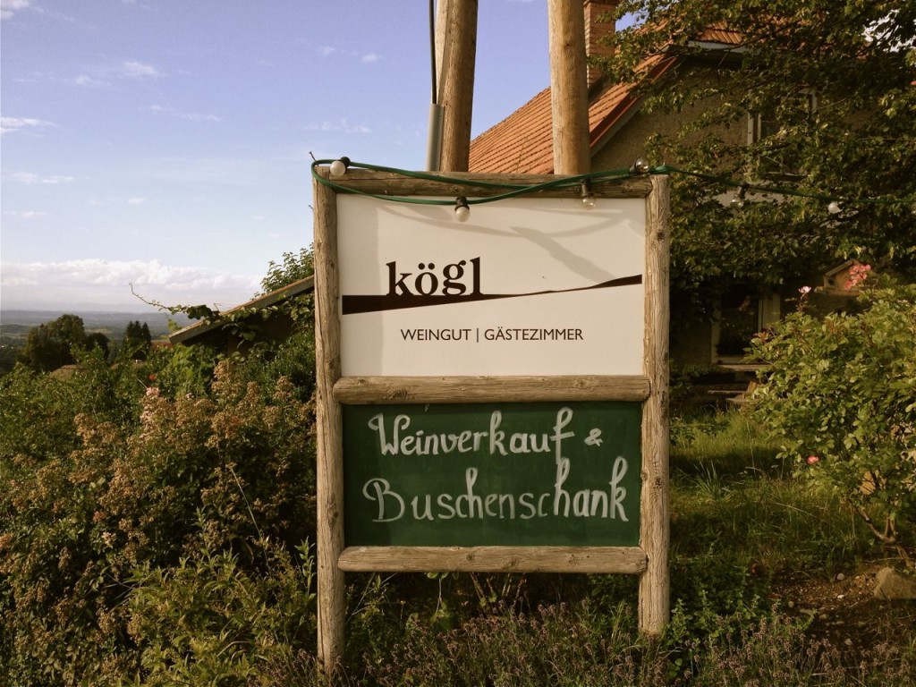 Welcome to Weingut Kögl