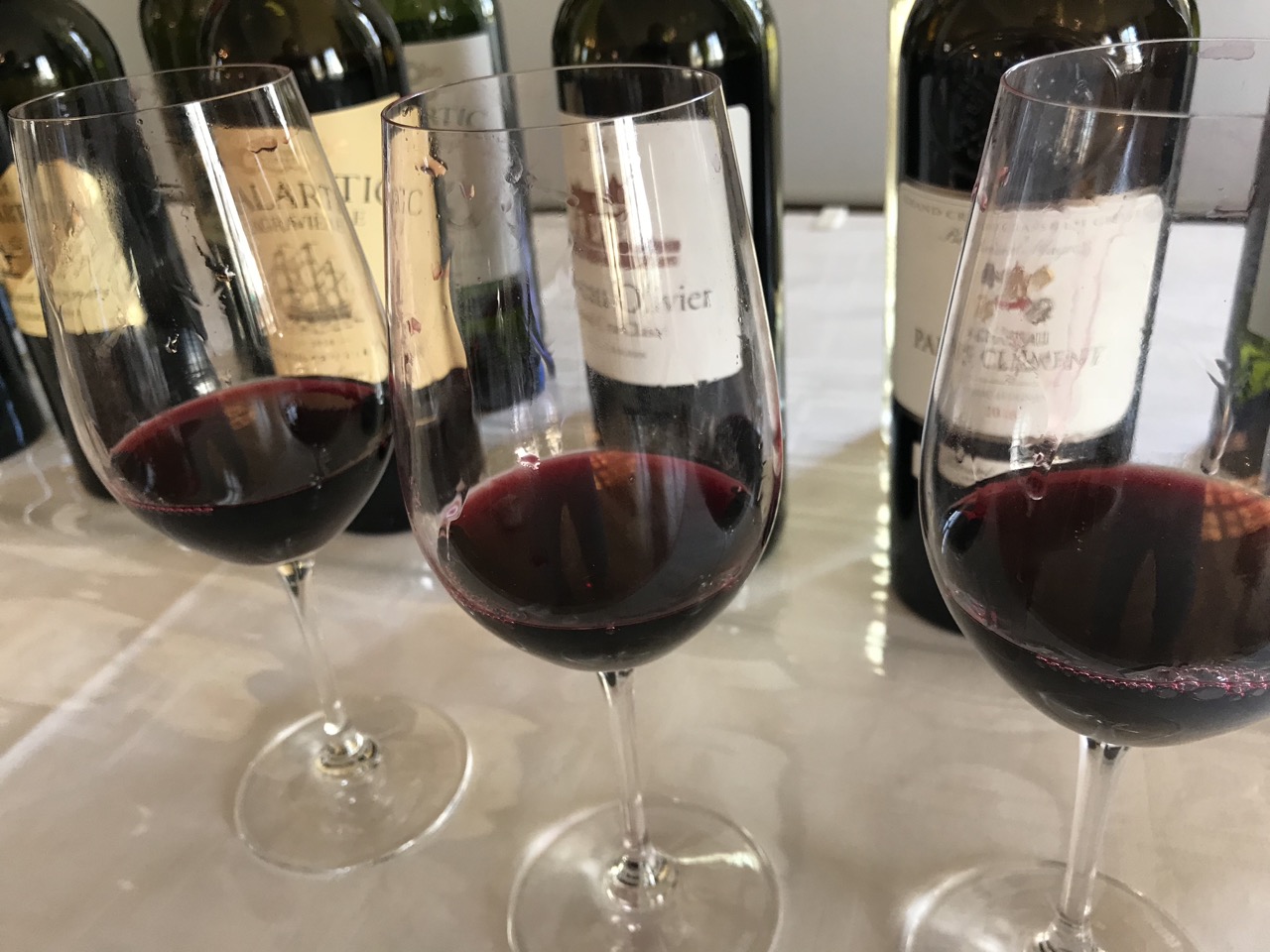 | Chronicles Pessac-Léognan 2016 and from bottle Wine Graves