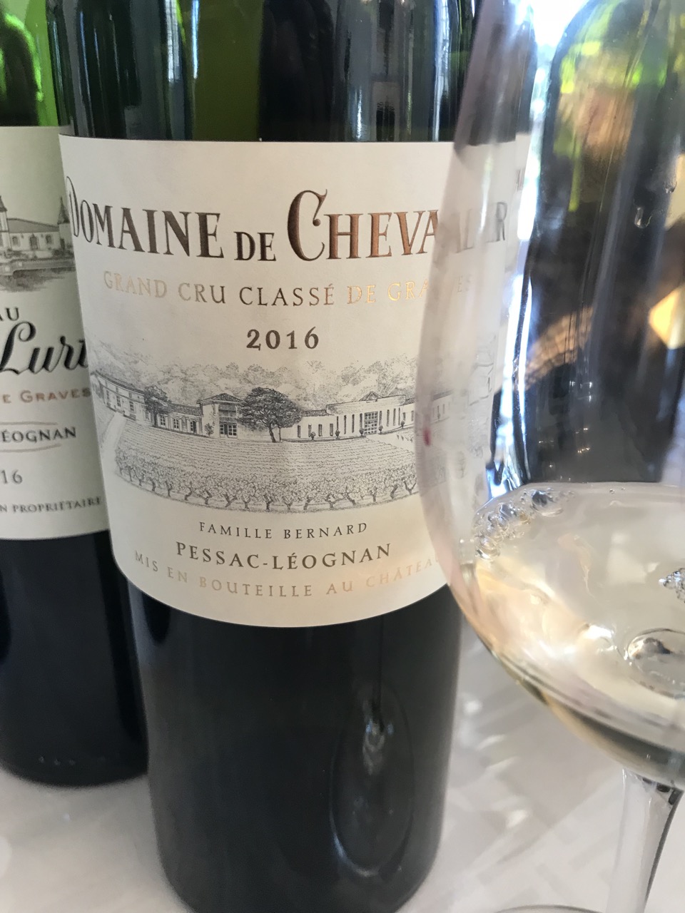 Pessac-Léognan and Graves from | Wine Chronicles 2016 bottle